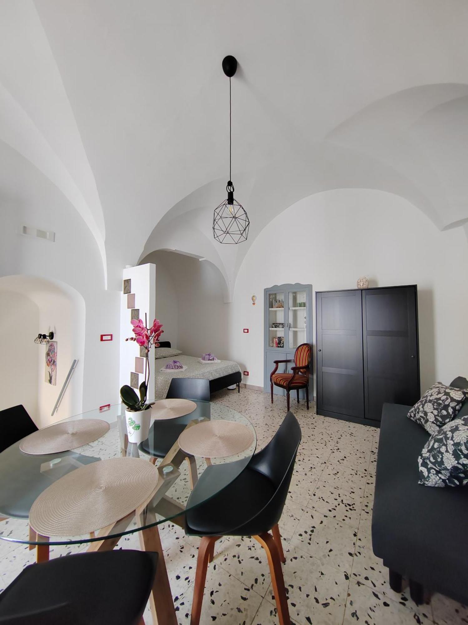 House Of Roses Ceglie Messapica